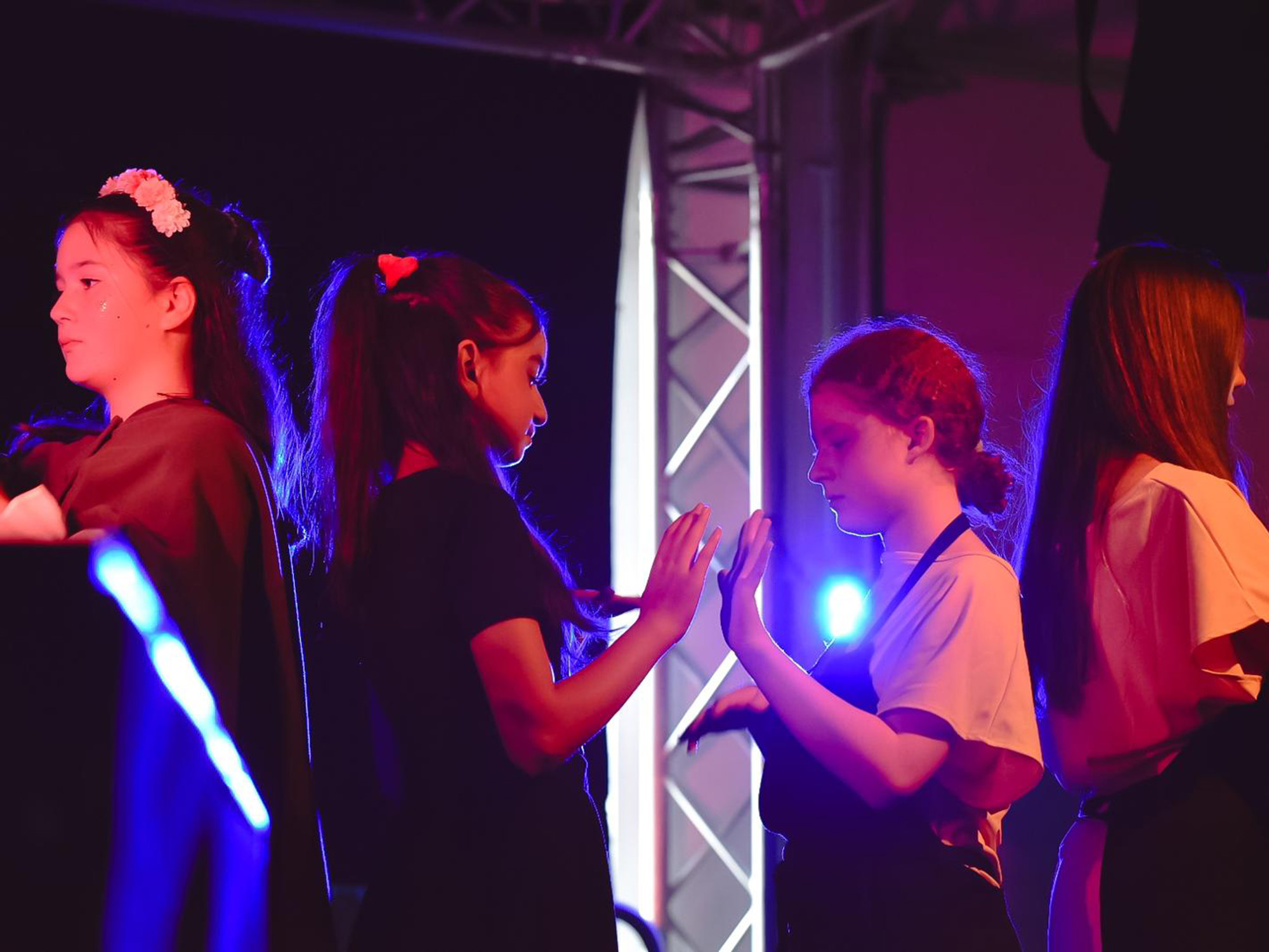 DU_Die-Hochzeit-der-Vielen_05